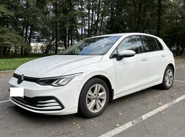 Volkswagen Golf VIII