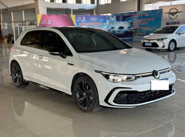 Volkswagen Golf VIII