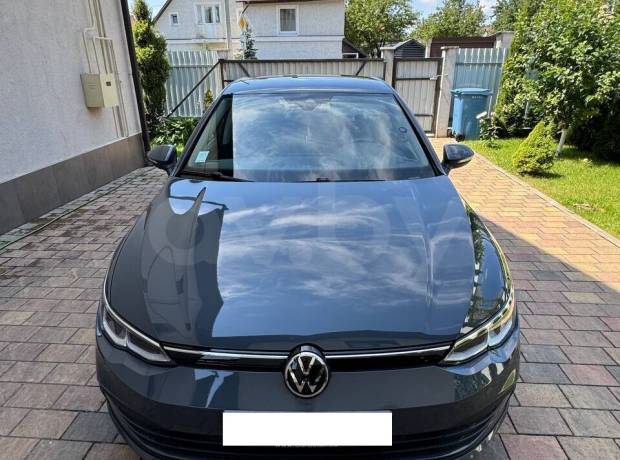 Volkswagen Golf VIII