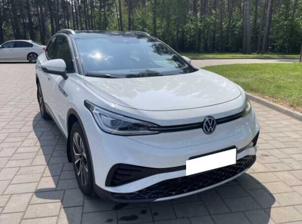 Volkswagen ID.4 , 2024, пробег 11000 км