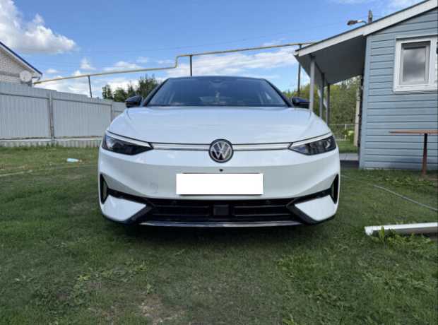 Volkswagen ID.7 , 2023, пробег 53000 км