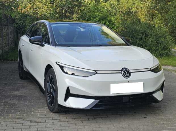 Volkswagen ID.7 , 2023, пробег 9500 км