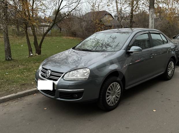 Volkswagen Jetta V