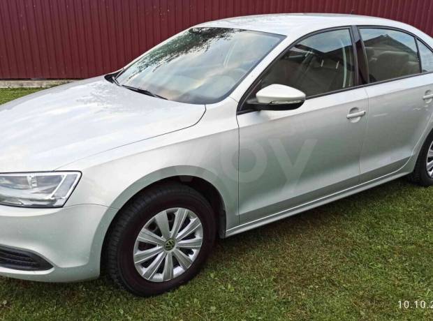 Volkswagen Jetta VI Рестайлинг