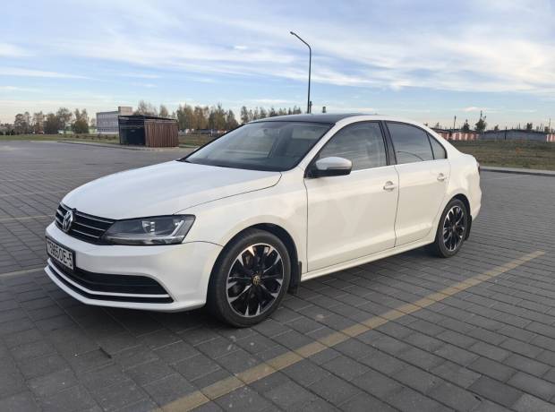 Volkswagen Jetta VI Рестайлинг