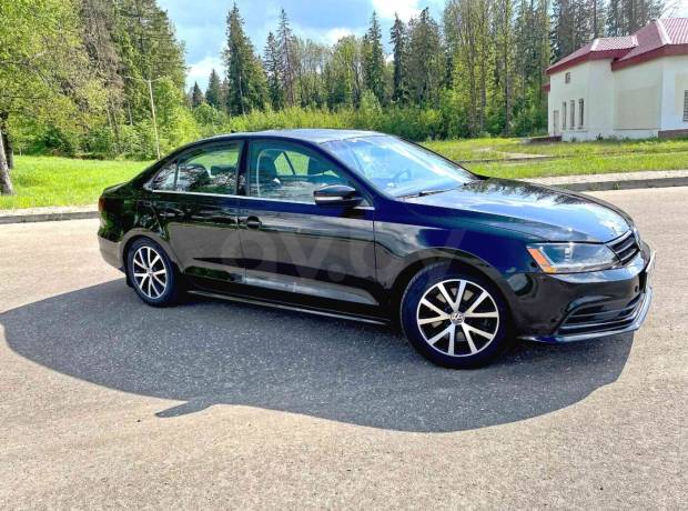 Volkswagen Jetta VI Рестайлинг