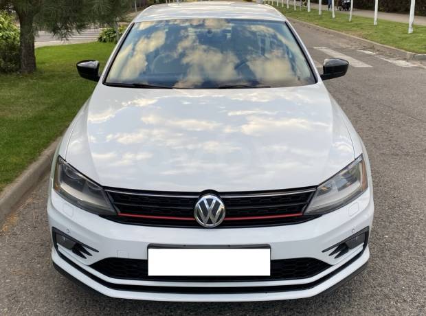 Volkswagen Jetta VI Рестайлинг