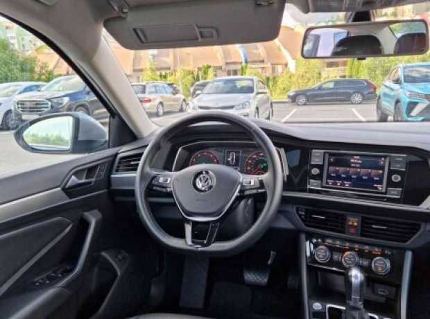 Volkswagen Jetta VII, 2019, пробег 46800 км