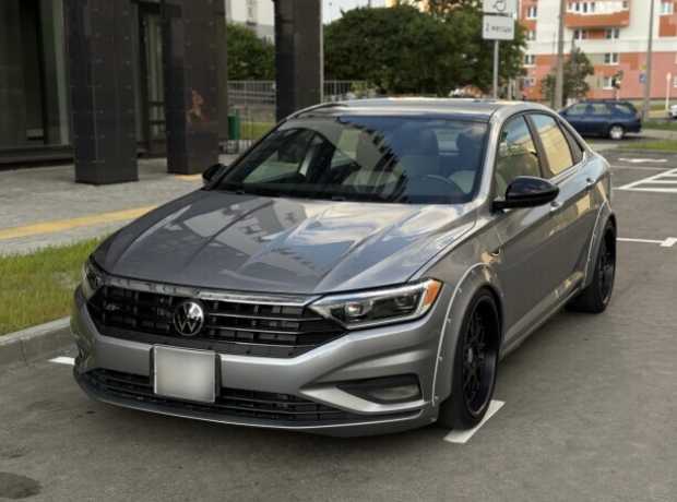 Volkswagen Jetta VII, 2021, пробег 100000 км Volkswagen Jetta VII, 2021, пробег 100000 км