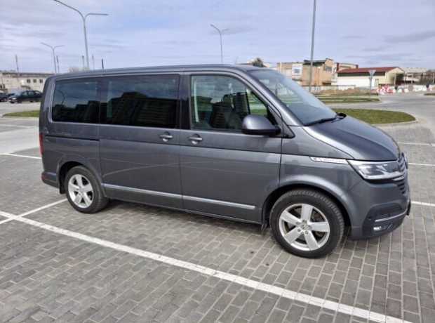 Volkswagen Multivan T6.1, 2020, пробег 205000 км