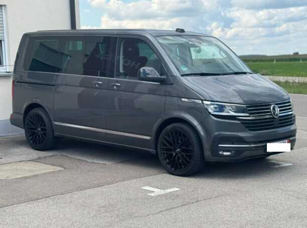 Volkswagen Multivan T6.1, 2022, пробег 137000 км