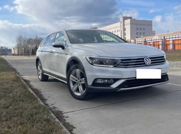 Volkswagen Passat Alltrack B8