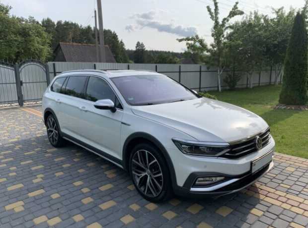 Volkswagen Passat Alltrack B8  Рестайлинг, 2019, пробег 57500 км