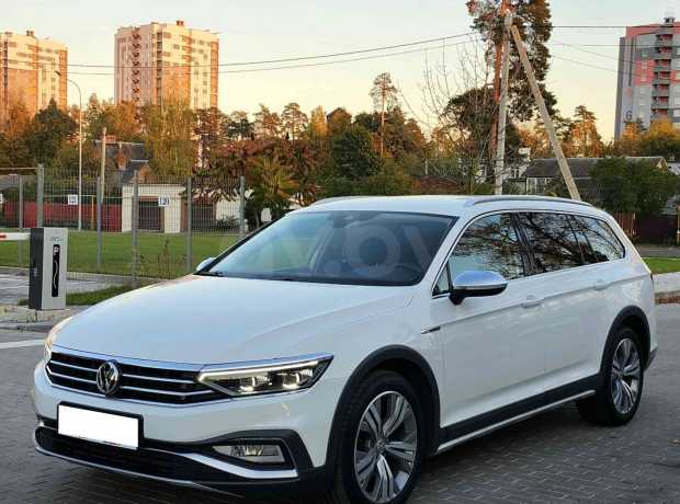 Volkswagen Passat Alltrack B8 Рестайлинг