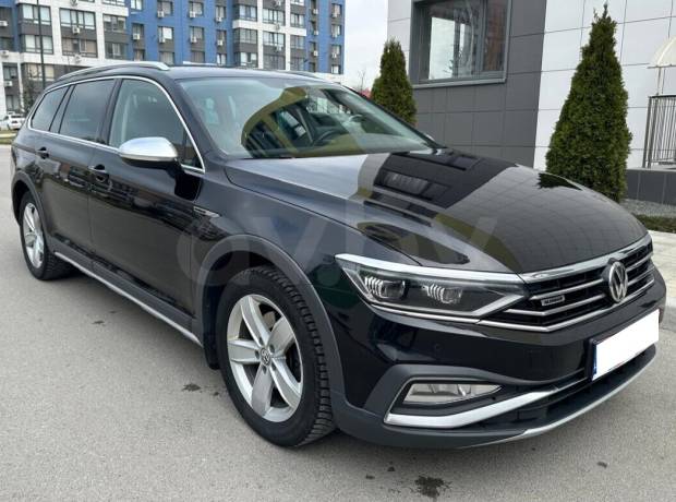 Volkswagen Passat Alltrack B8 Рестайлинг