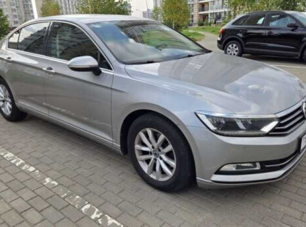 Volkswagen Passat B8, 2016, пробег 129000 км
