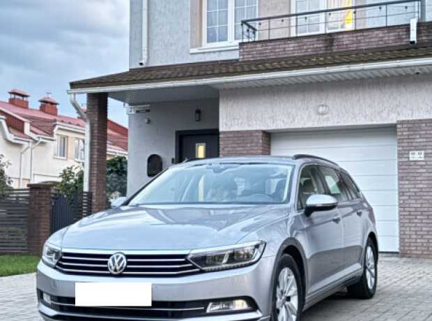 Volkswagen Passat B8, 2018, пробег 260000 км Volkswagen Passat B8, 2018, пробег 260000 км