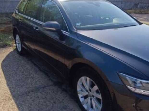 Volkswagen Passat B8  Рестайлинг, 2019, пробег 130000 км