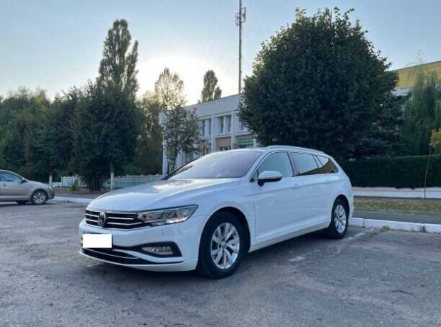 Volkswagen Passat B8  Рестайлинг, 2019, пробег 176000 км