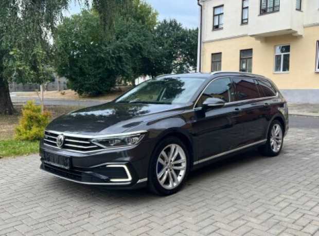 Volkswagen Passat B8  Рестайлинг, 2019, пробег 190000 км