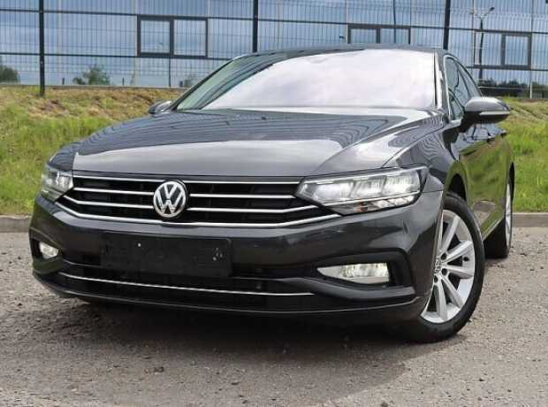 Volkswagen Passat B8 Рестайлинг, 2020, пробег 137100 км Volkswagen Passat B8 Рестайлинг, 2020, пробег 137100 км