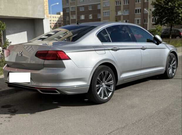Volkswagen Passat B8  Рестайлинг, 2020, пробег 164173 км