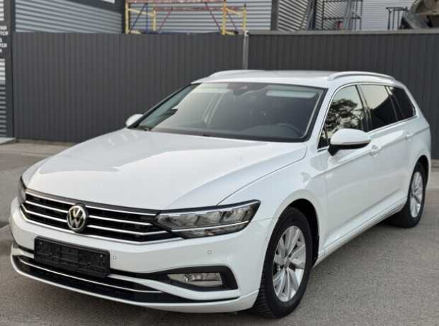 Volkswagen Passat B8  Рестайлинг, 2020, пробег 179000 км