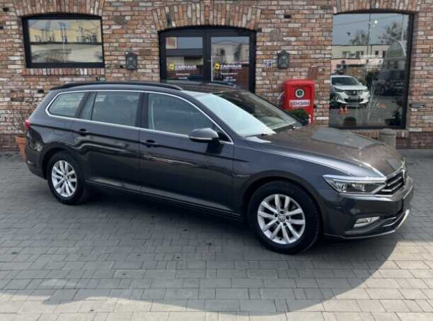 Volkswagen Passat B8  Рестайлинг, 2020, пробег 193499 км