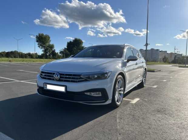 Volkswagen Passat B8 Рестайлинг, 2020, пробег 206000 км Volkswagen Passat B8 Рестайлинг, 2020, пробег 206000 км