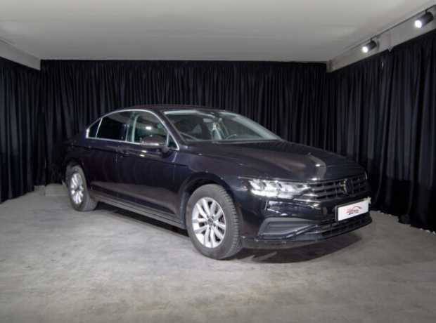 Volkswagen Passat B8  Рестайлинг, 2021, пробег 120000 км