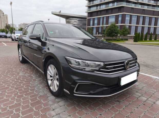 Volkswagen Passat B8  Рестайлинг, 2021, пробег 167000 км