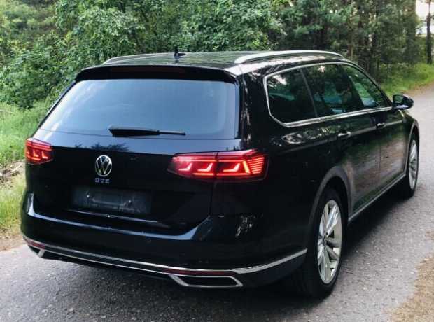 Volkswagen Passat B8  Рестайлинг, 2021, пробег 183400 км