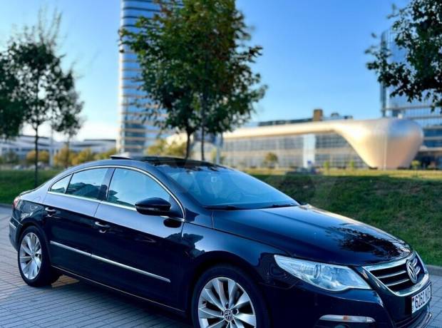 Volkswagen Passat CC I