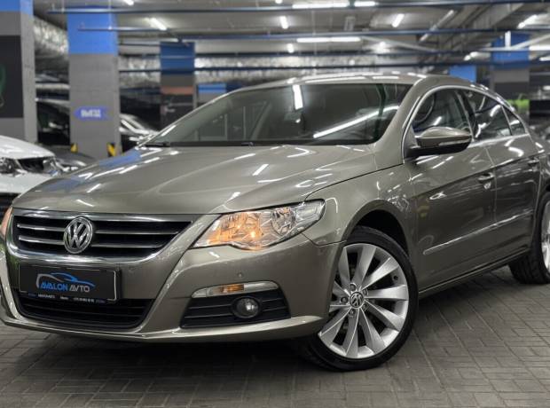 Volkswagen Passat CC I