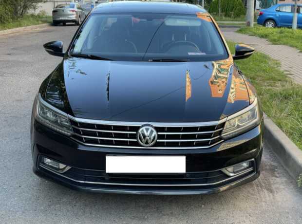 Volkswagen Passat (USA) I  Рестайлинг, 2017, пробег 111000 км