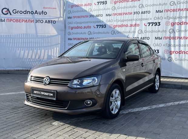 Volkswagen Polo Sedan I