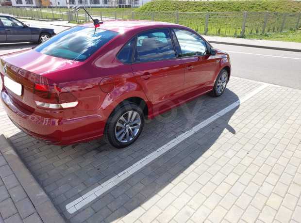 Volkswagen Polo Sedan I Рестайлинг