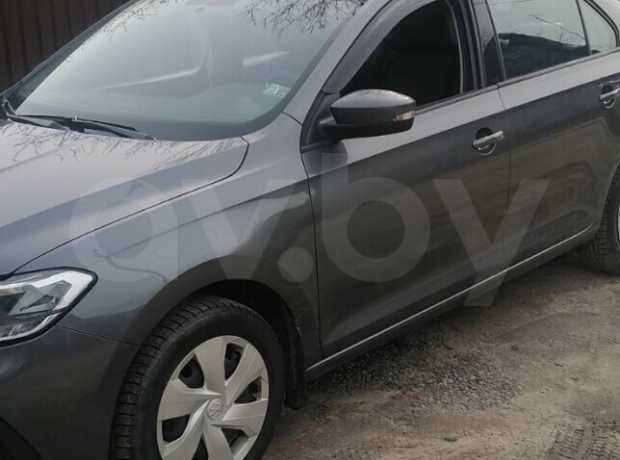 Volkswagen Polo Sedan I Рестайлинг