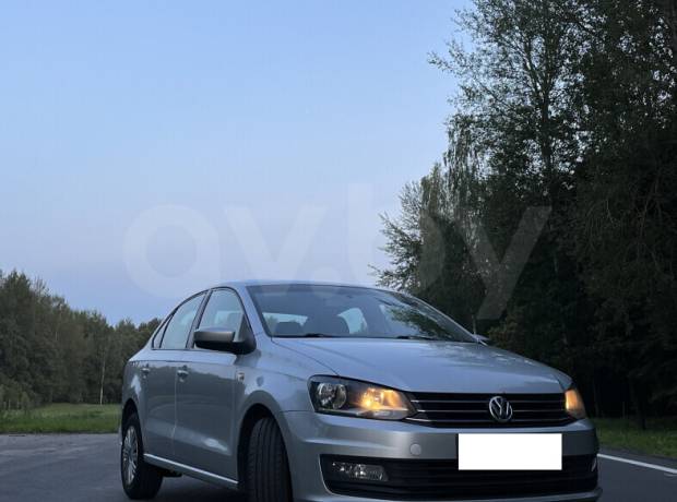 Volkswagen Polo Sedan I Рестайлинг