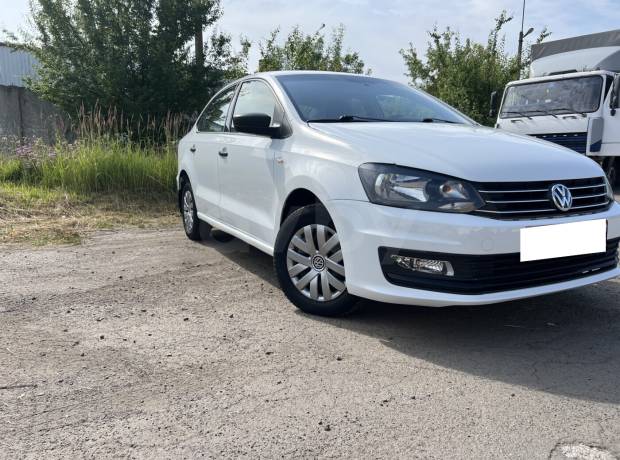 Volkswagen Polo Sedan I Рестайлинг