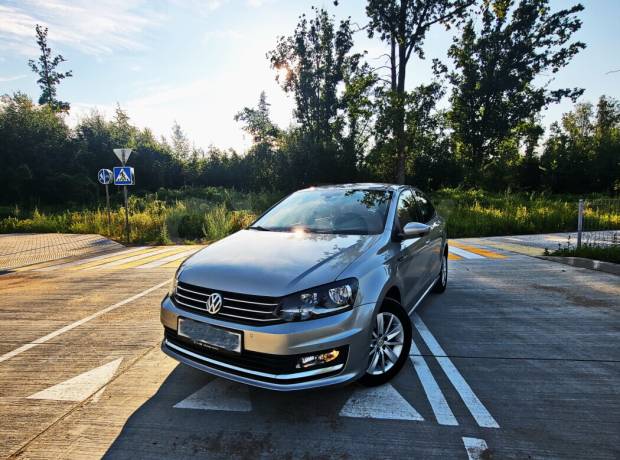 Volkswagen Polo Sedan I Рестайлинг