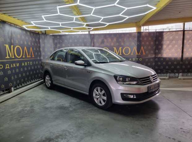 Volkswagen Polo Sedan I Рестайлинг