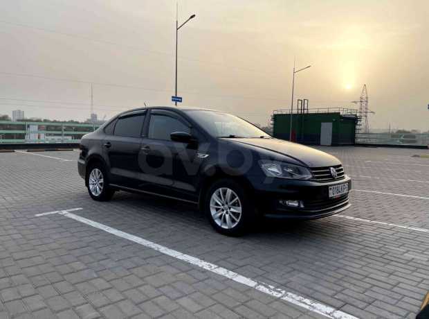 Volkswagen Polo Sedan I Рестайлинг