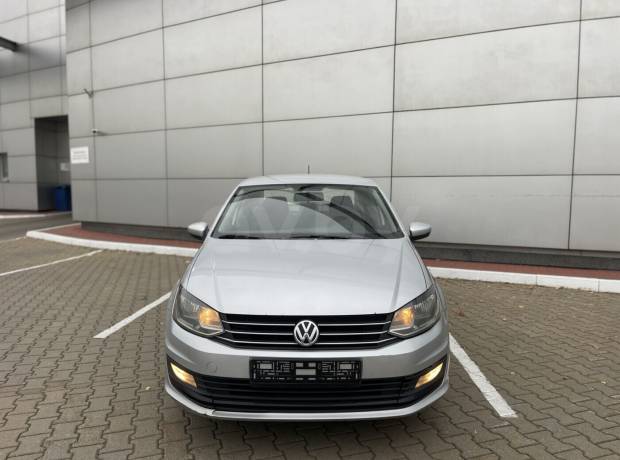 Volkswagen Polo Sedan I Рестайлинг