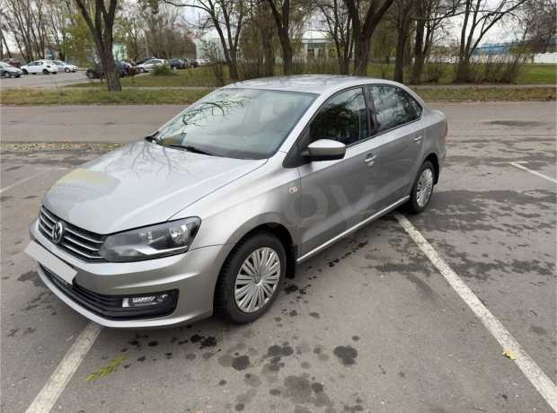 Volkswagen Polo Sedan I Рестайлинг