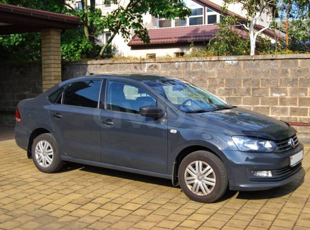 Volkswagen Polo Sedan I Рестайлинг