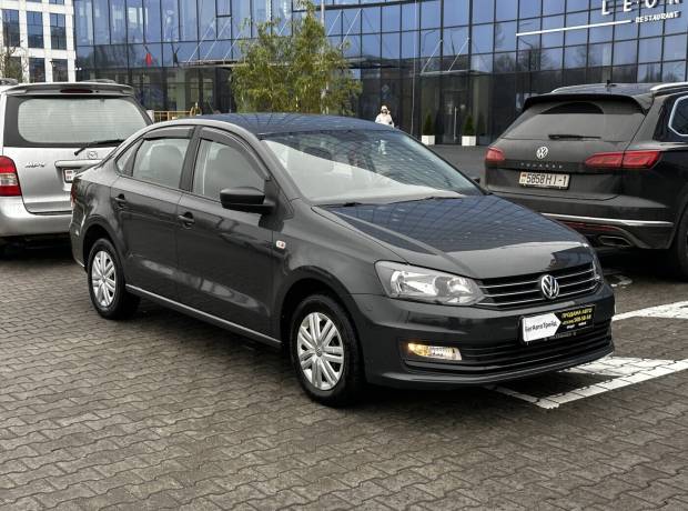 Volkswagen Polo Sedan I Рестайлинг