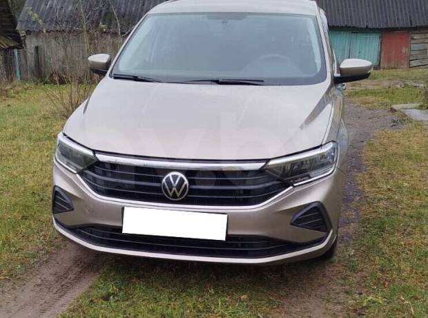 Volkswagen Polo Sedan I Рестайлинг