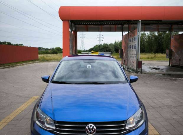 Volkswagen Polo Sedan I Рестайлинг