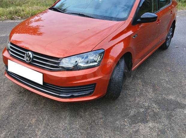 Volkswagen Polo Sedan I Рестайлинг